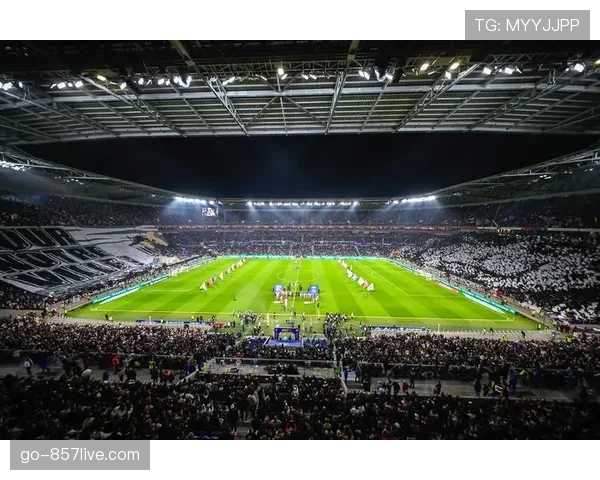 裁判委员会解读VAR介入尺度 巴黎绝杀里昂一役犯规存争议